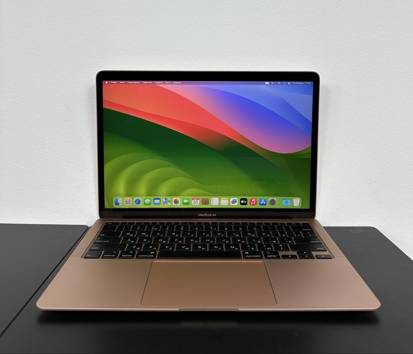 MacBook Air 2020 ( i3/8gb/256 SSD) Гарантія . 87572SV