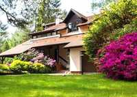 Przytulny dom w pięknym ogrodzie 2400mkw Zalesie Dolne Piaseczno