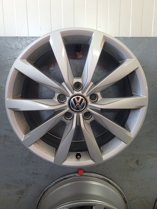 Felgi alu VW 5x112 17" 6J ET48 Golf VII, Octavia