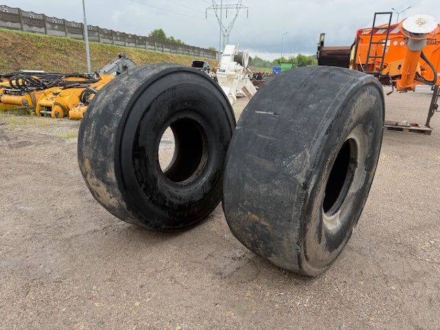 OPONA 26.5-25 karkas łysa michelin