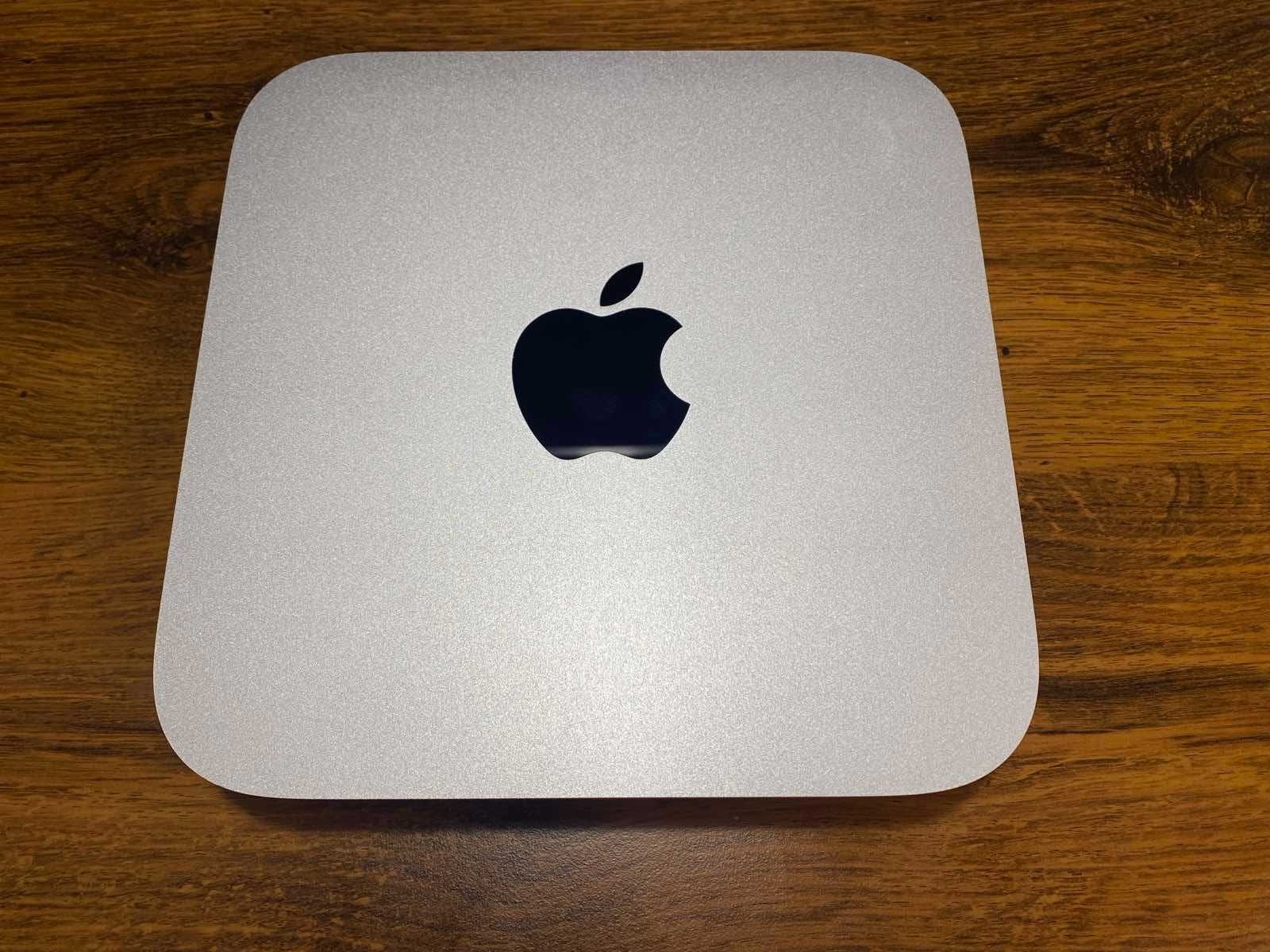 Apple Mac mini (model A1347 2014 г.) i5-2,6 GHz/RAM 16 Gb/SSD 256 Gb