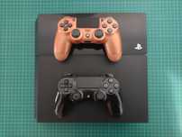 PlayStation 4 + 2 comandos