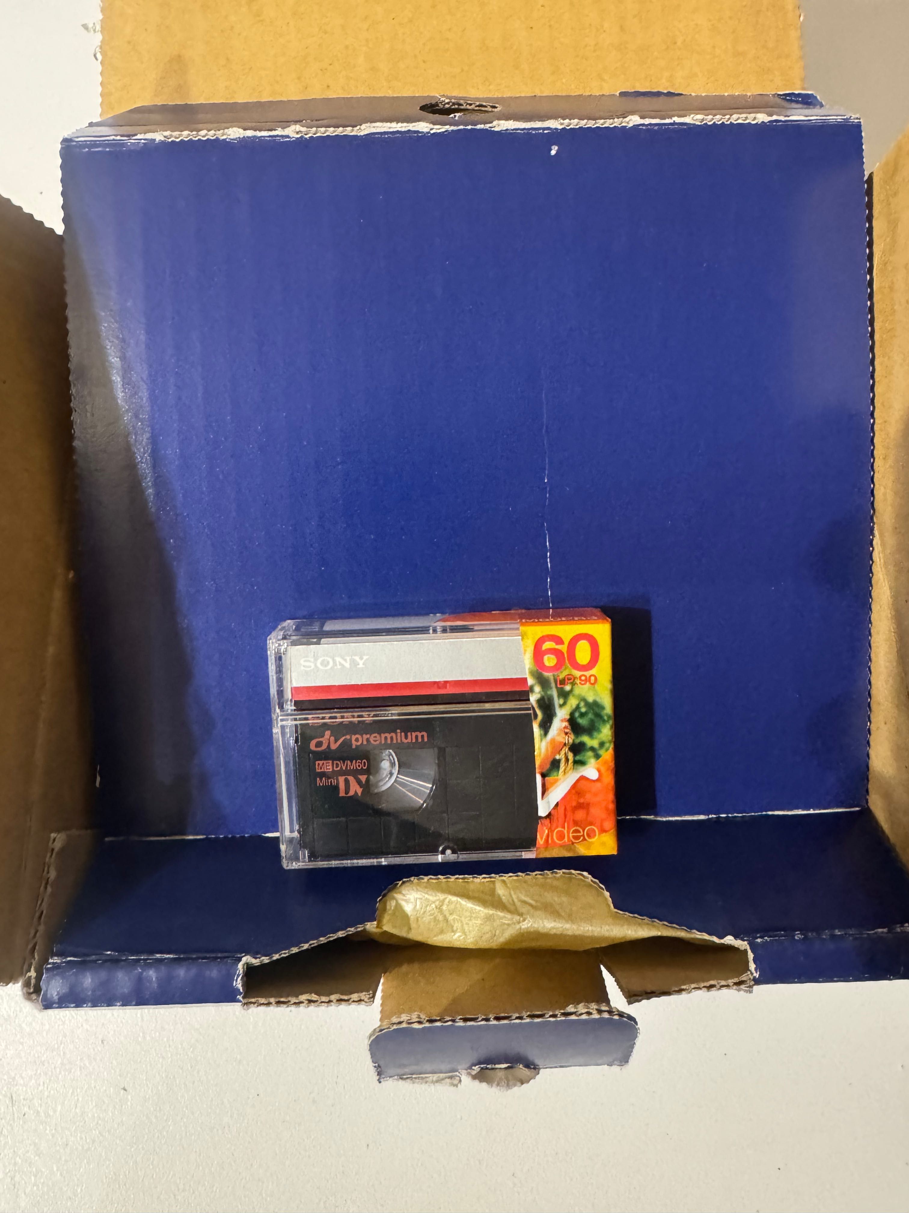 KAMERA SONY DCR-HC23E na kasetę z kasetą