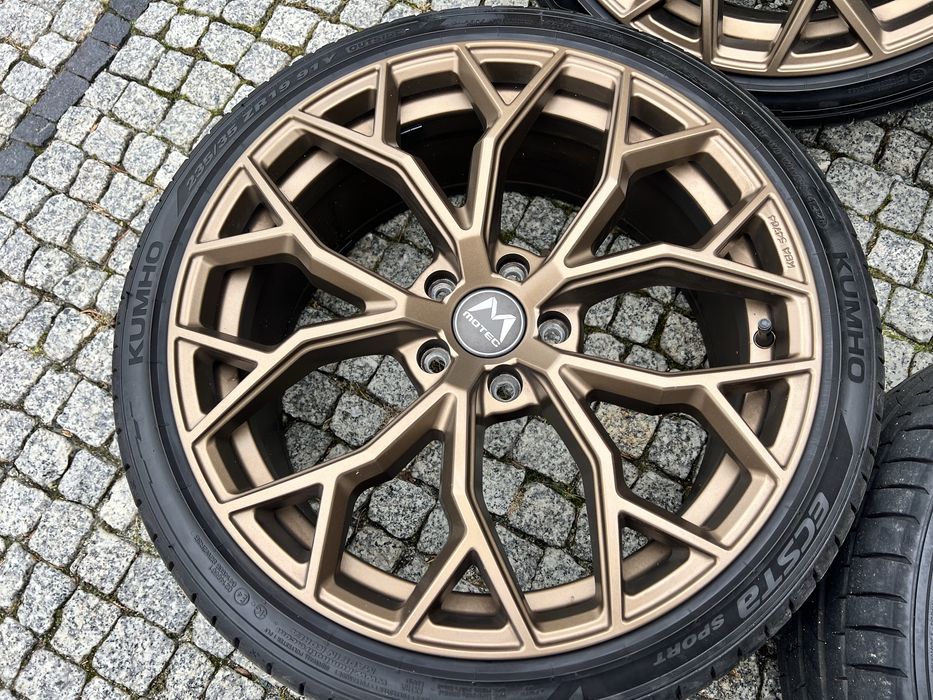 KOŁA 19” 235/35 MOTEC MCT17 5x112 + opony letnie Kumho PS72 2025 rok