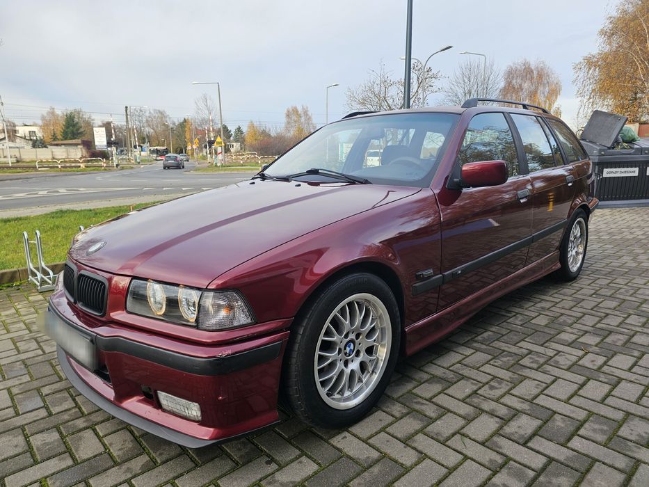BMW 323i M52B25 M-PAKIET Oryginal Touring Manual