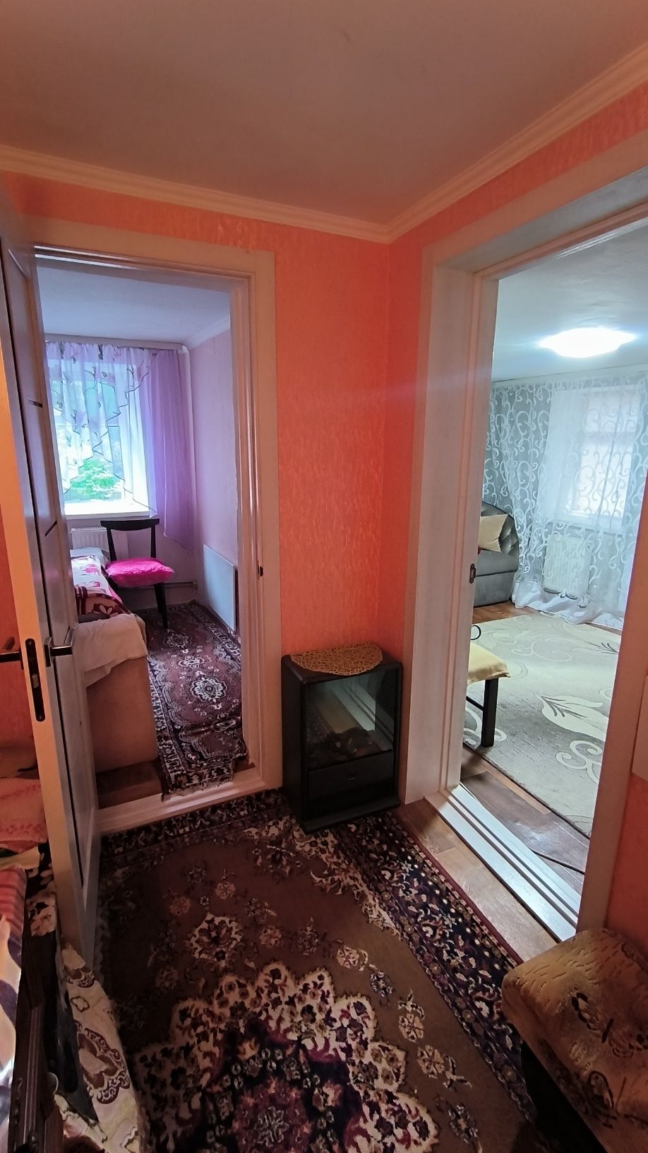 Продається 1/2 будинку з окремим двором та в'їздом