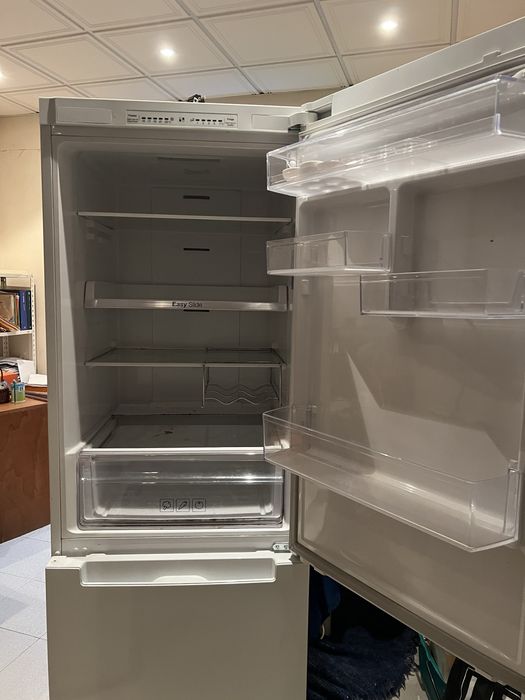 Combinado samsung ( congelador nao funciona)