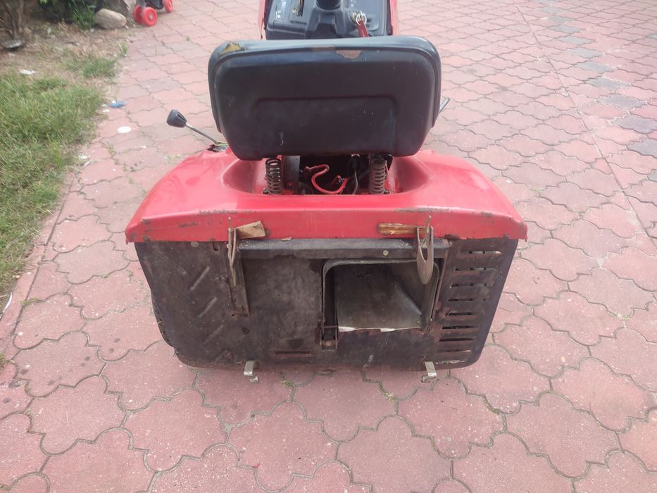 Traktorek kosiarka MTD z koszem 13KM