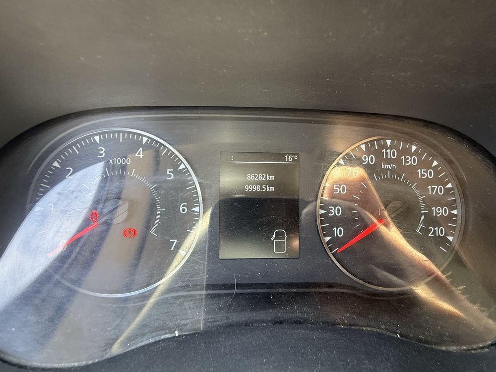 RENAULT MASTER GRUA CESTO 13.5m APENAS 85.000km ###OPORTUNIDADE###