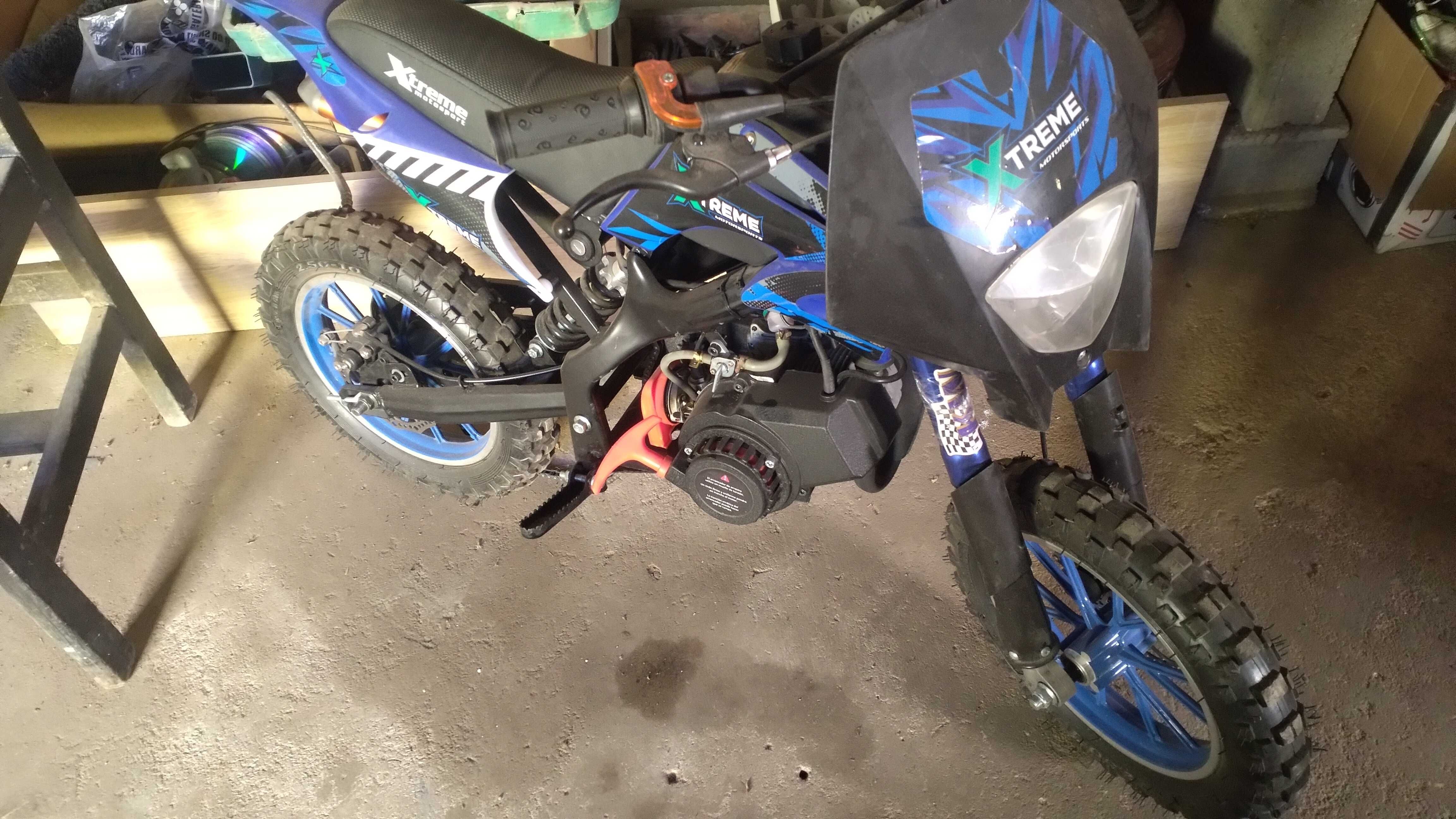 Mini moto nova com luz