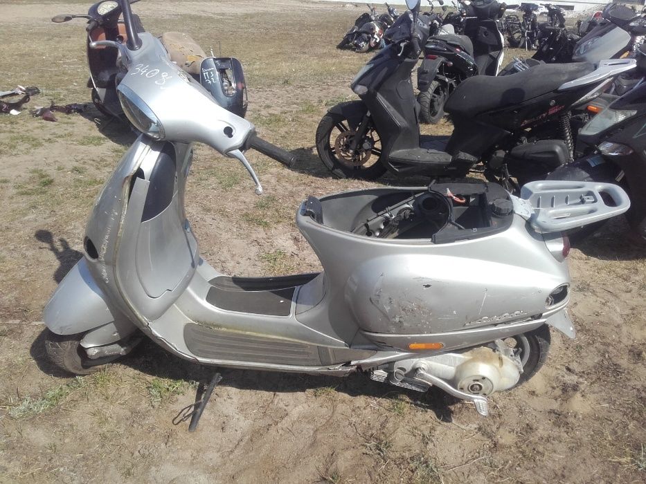 Piaggio vespa lx125 lx 125 silnik koło felga lampa amortyzator części