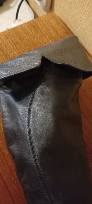 Женские кожаные сапоги -ботфорты