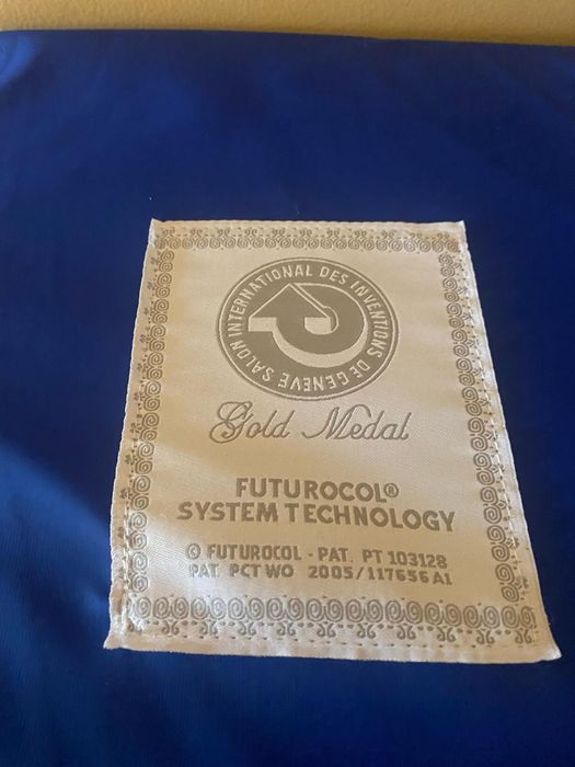 Colchão articulado quase novo