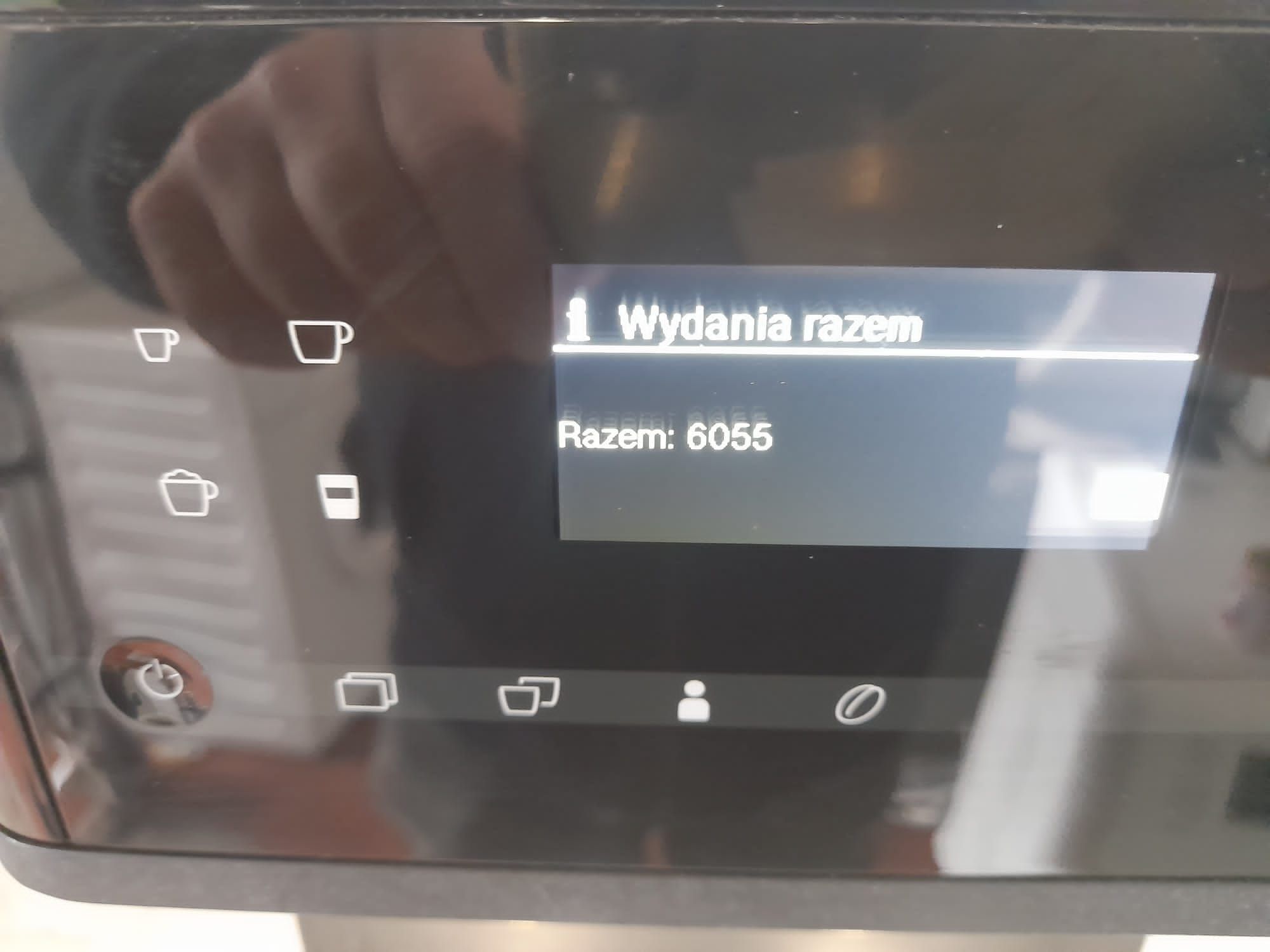 Ekspres do kawy MIELE CM6350 z gwarancją