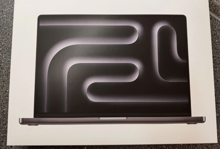 MacBook Pro 16" M4 Max 14C CPU 32C GPU  36 GB  1 TB SSD