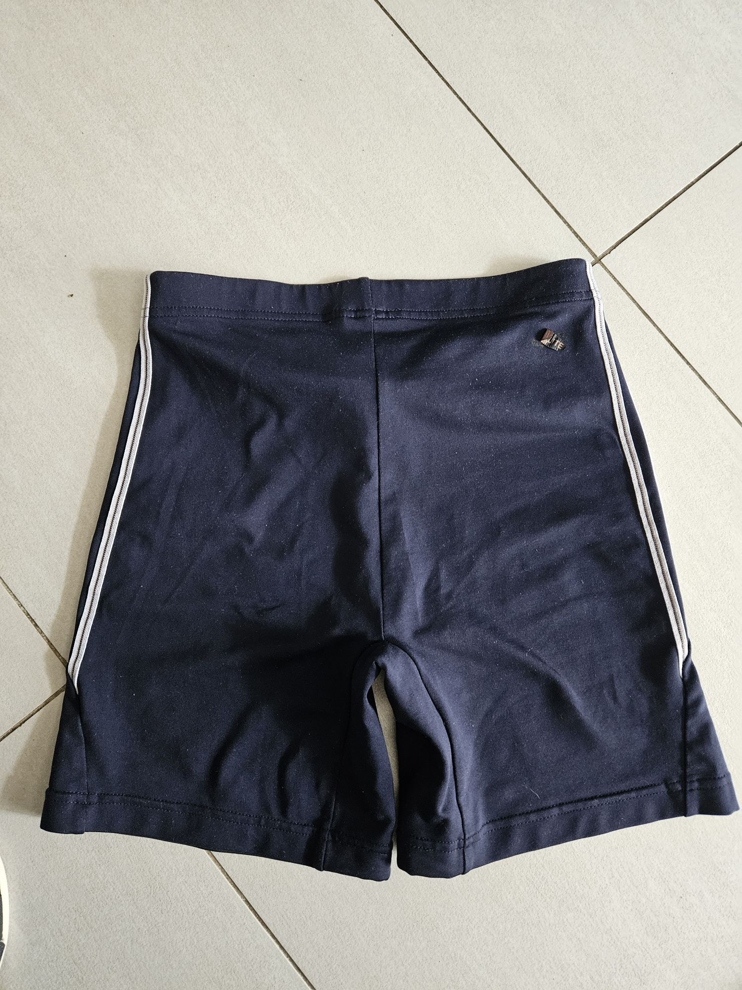 Jeansy spodenki h&M szorty Stradivarius rude i legginsy krótkie Adidas