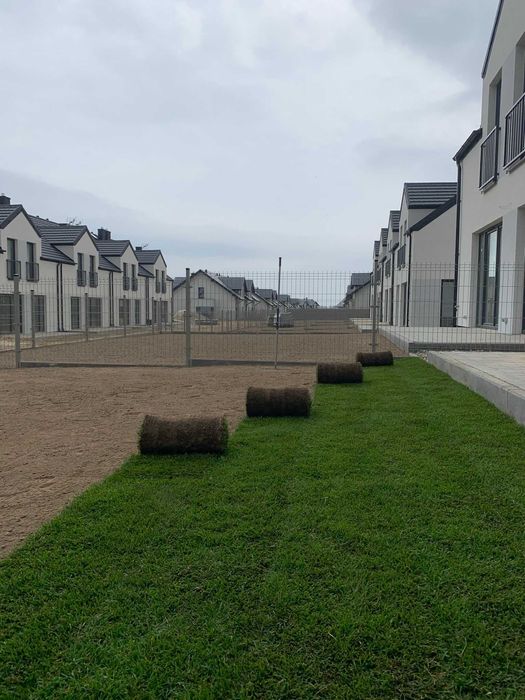 Projektowanie i zakładanie ogrodów. Ogrody kompaktowe. Trawniki.