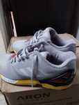 *Tenis Adidas 40*