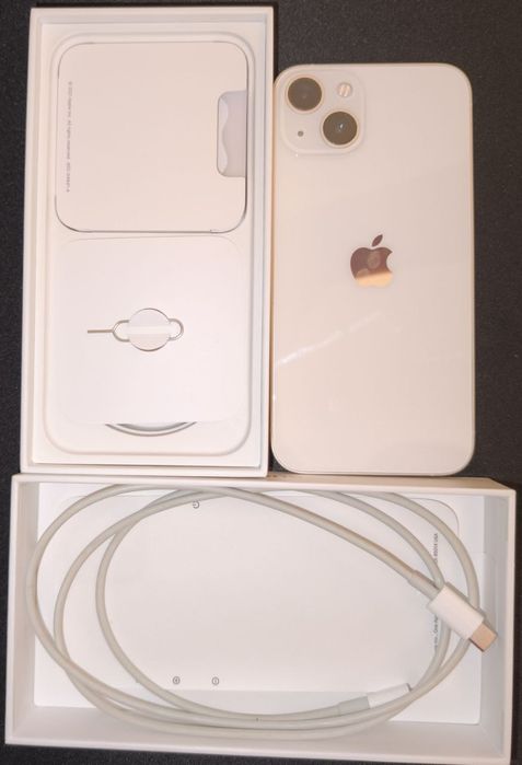 iPhone 13  256 г