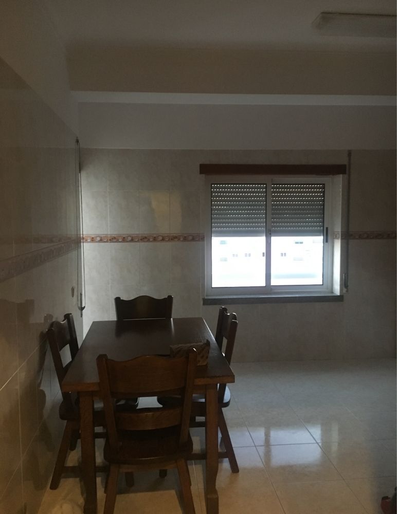 Apartamento T1 - pronto a habitar - outubro 2025