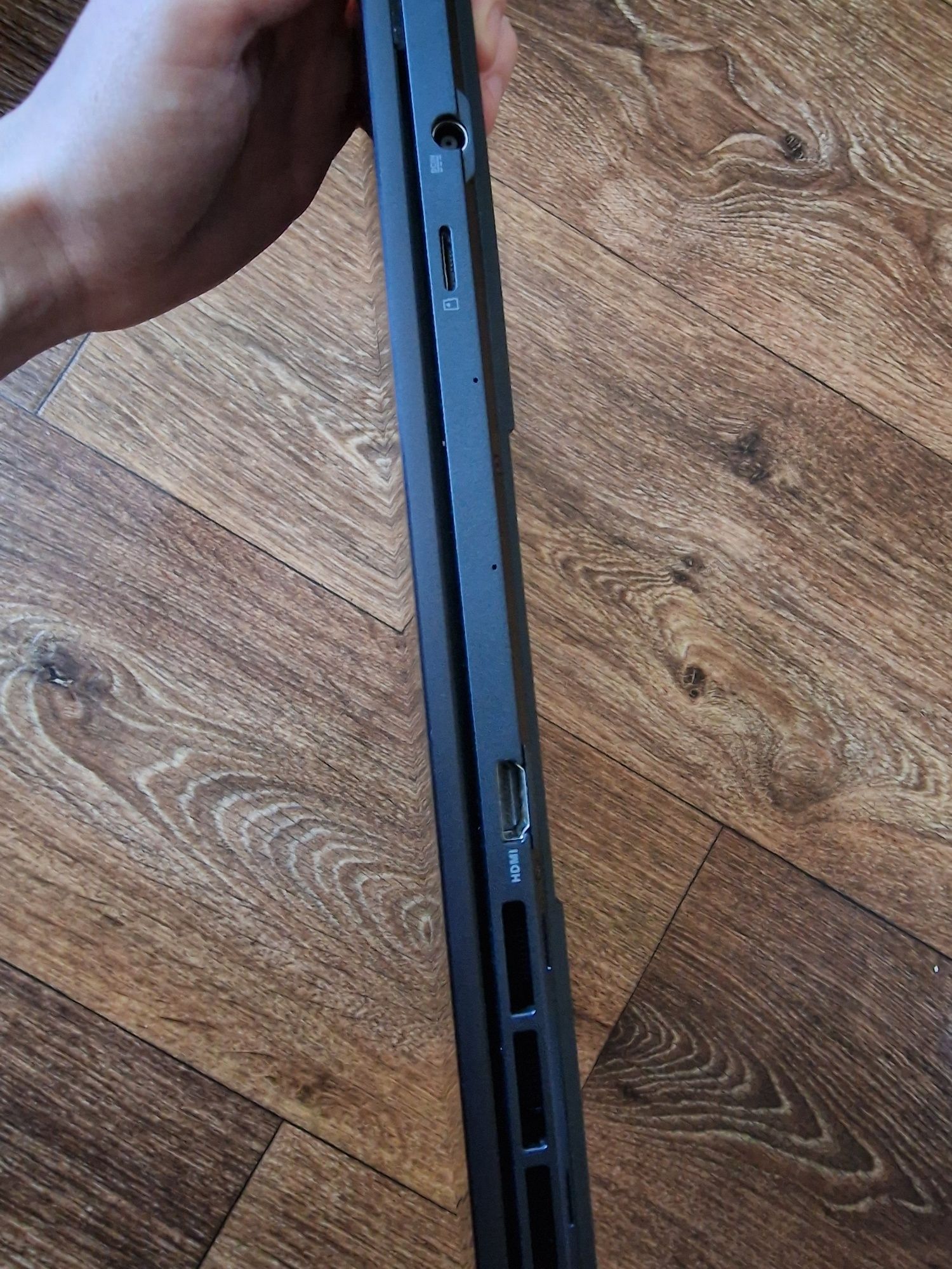 Продам ASUS Zenbook Pro 14 Duo з графічним дизайном