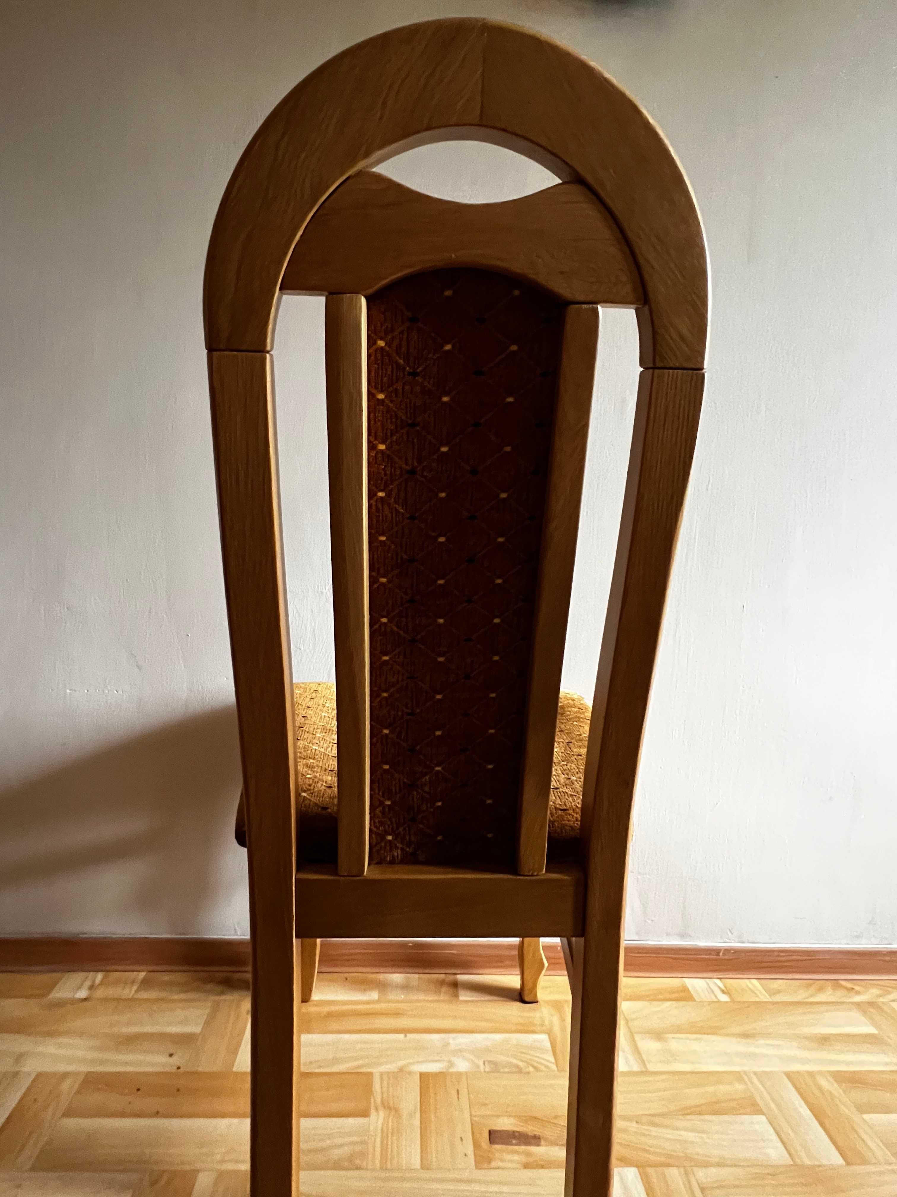 Stół dębowy + zestaw krzeseł tapicerowanych