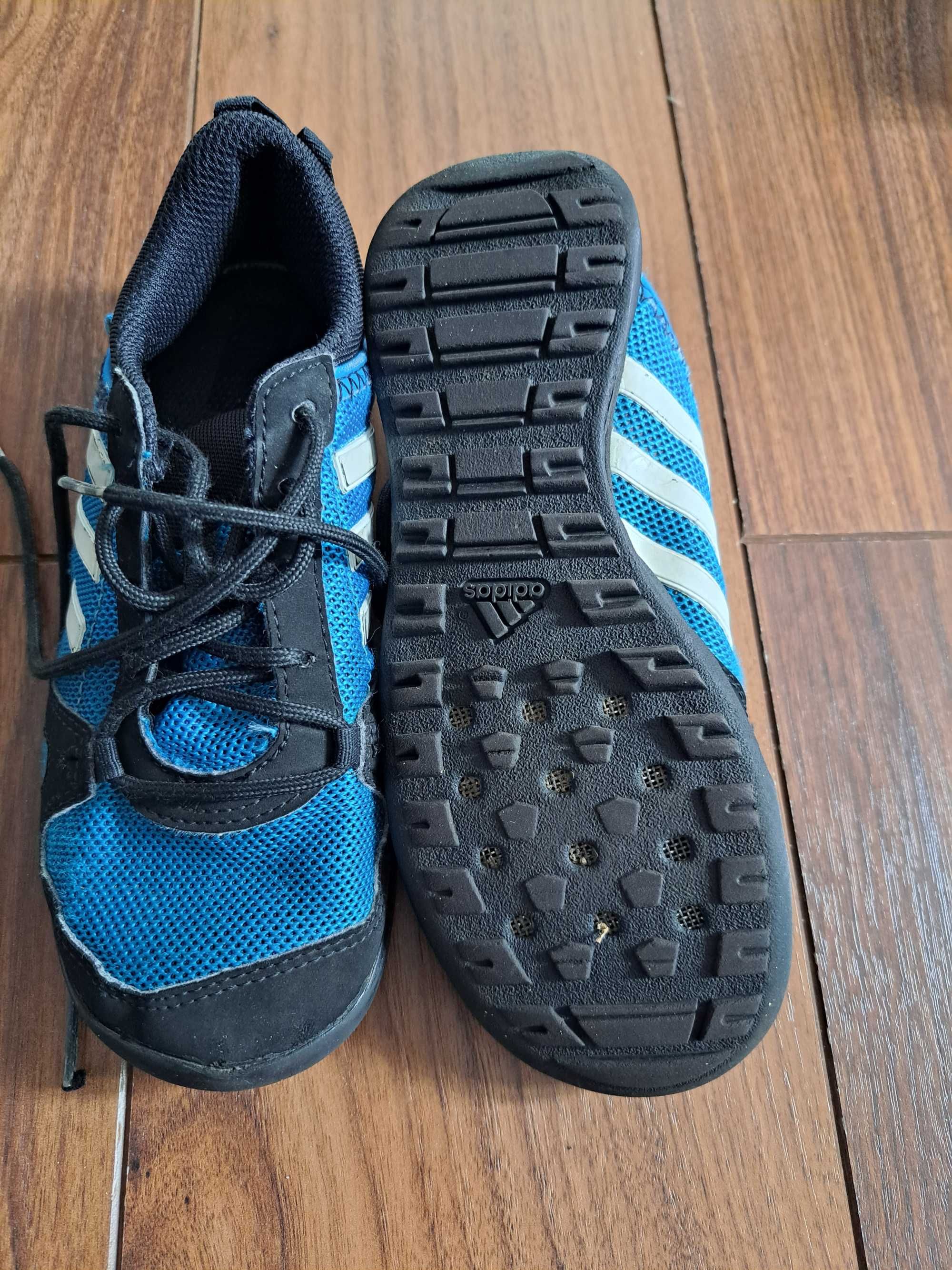 Buty Adidas oddychające