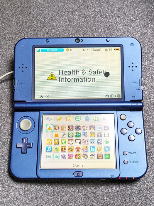 Nintendo New 3ds XL 64GB дефект