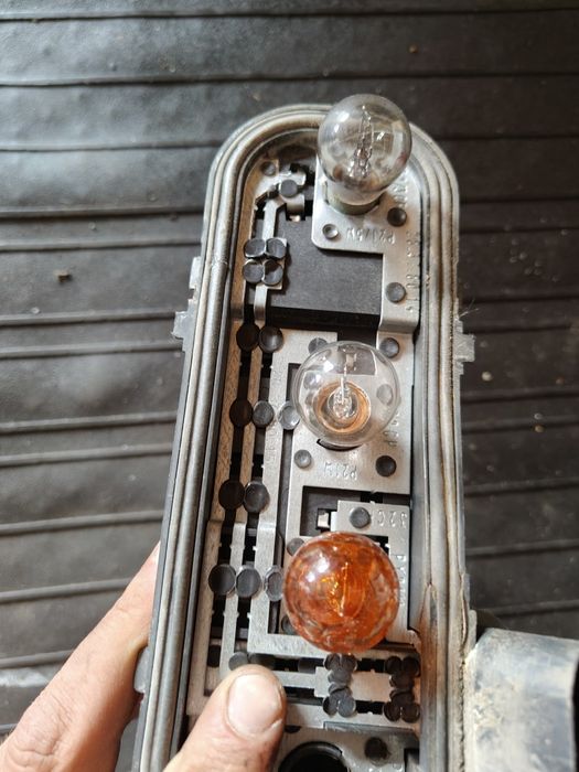 Wkład lampy tył audi A4 b6 kombi awant
