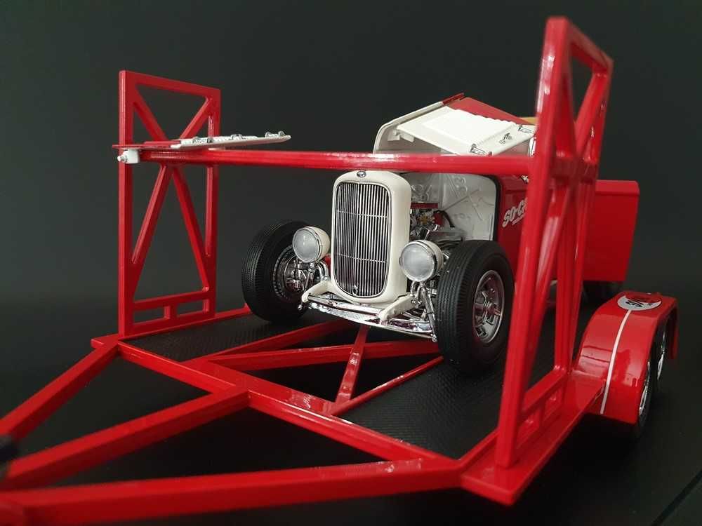 1/18 GMP/ACME Ford SO-CAL roadster 1932 + Car Trailer SO-CAL 1953