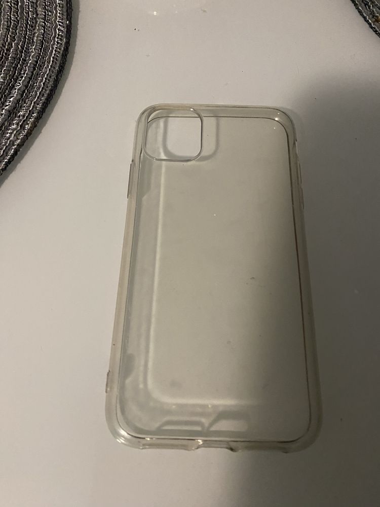 Etuii iphon 11.Tanio…