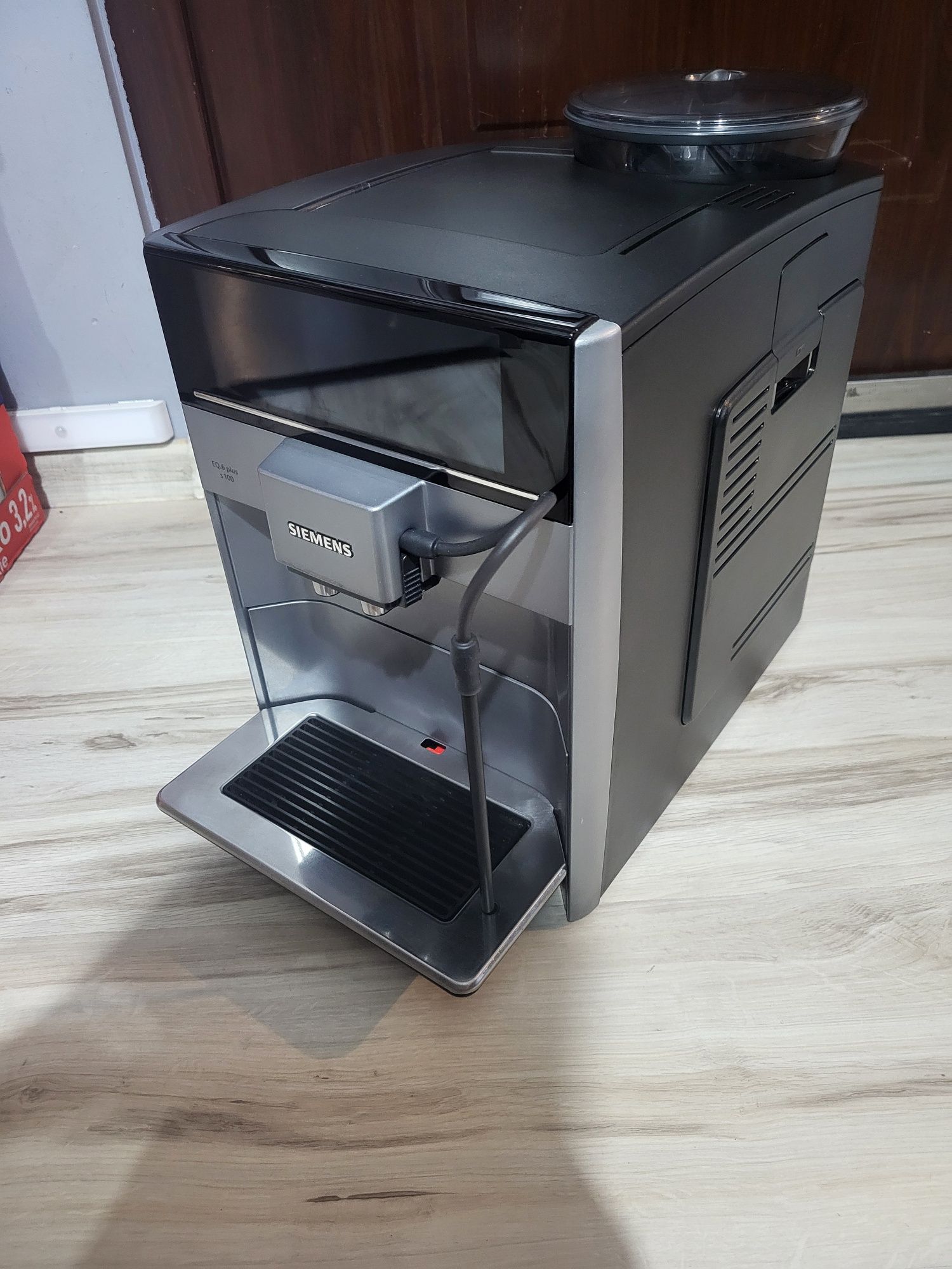 Ekspres ciśnieniowy Siemens EQ.6 S100 PL Menu ładny wysylka