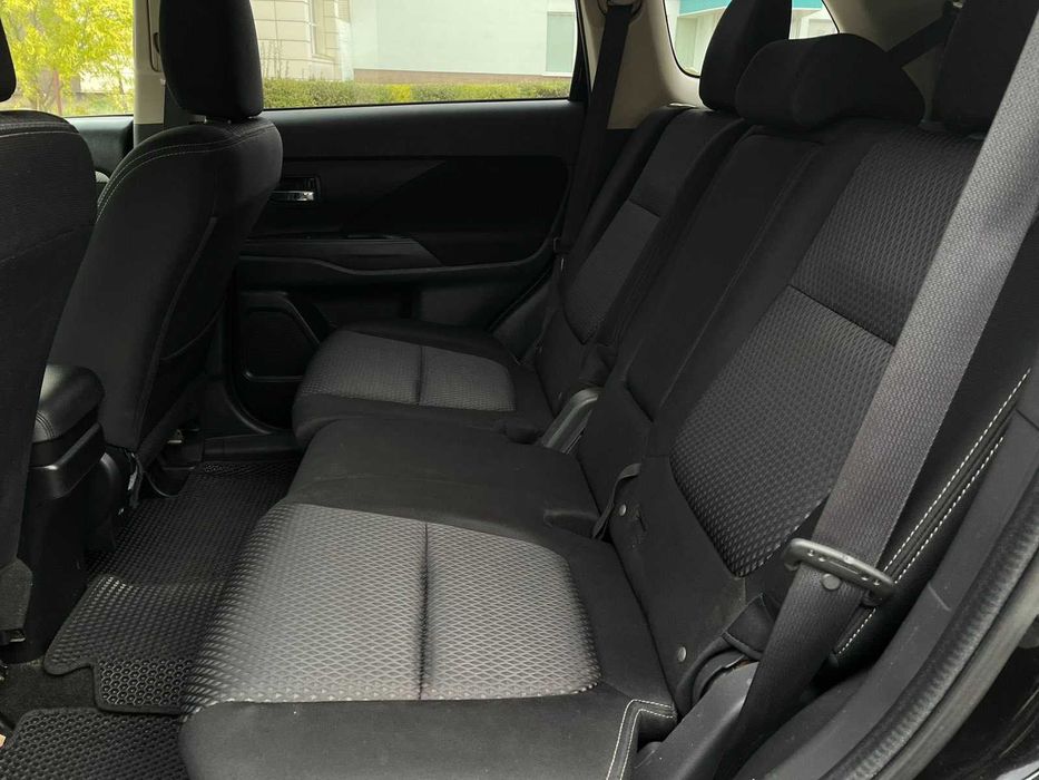 Mitsubishi Outlander 2015р 2,4 Повний привід! Обмін! Розстрочка!