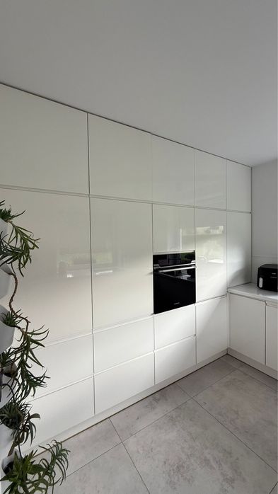 Okazja Sprzedam kuchnie bialy polysk z agd zmywarka piekarnik płyta in