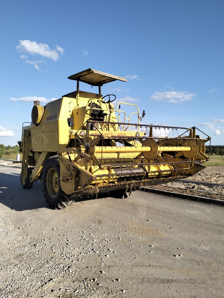 Sprzedam kombajn new Holland 1530