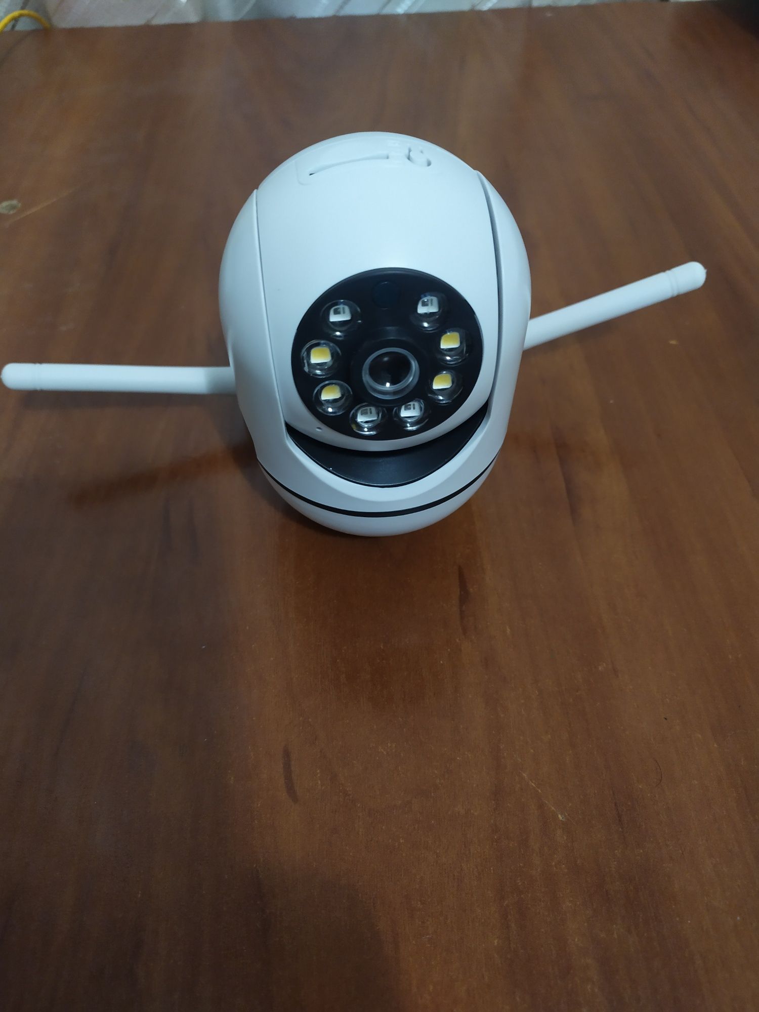 Wi-fi камера (роботизированая)