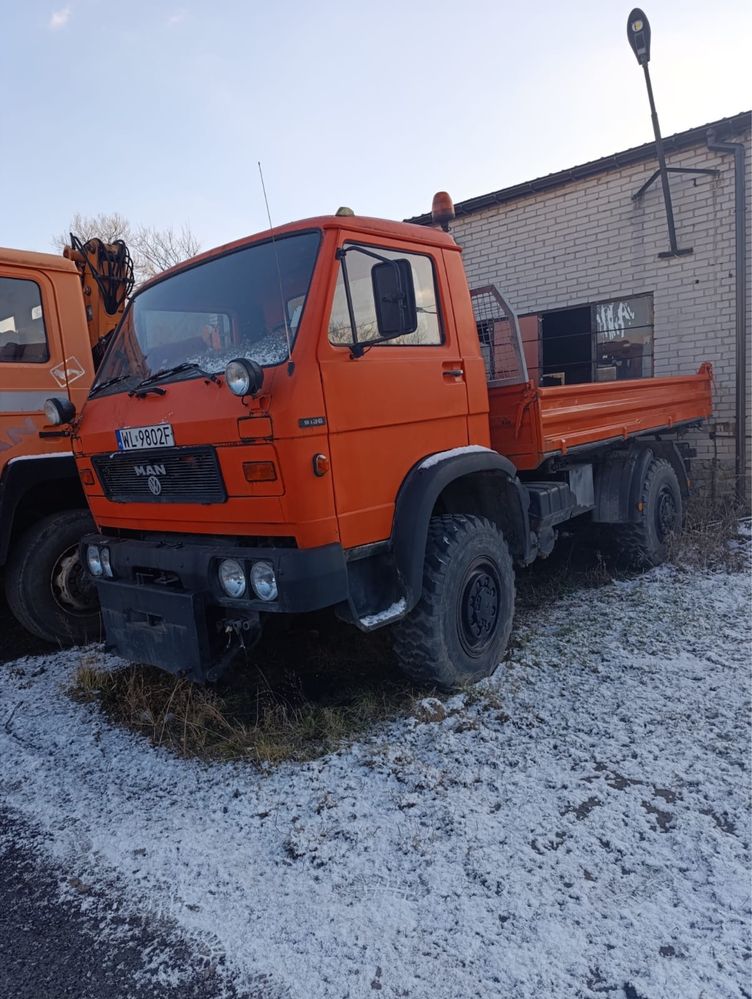 MAN samochod komunalny