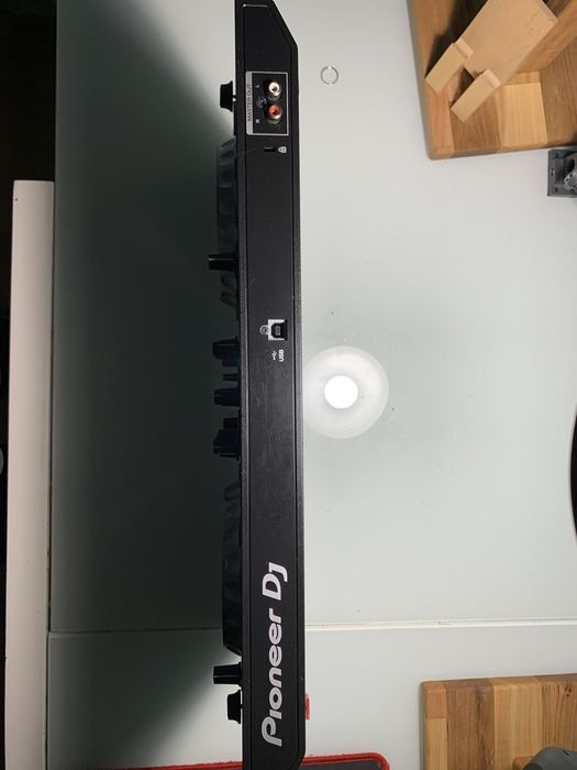 DDJ-SB2, контролер, діджейський пульт