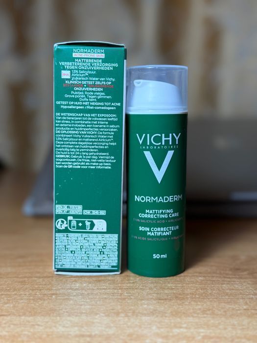 Крем Vichy Normaderm Mattifying Correcting Care 50 ml