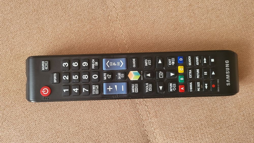 Samsung UE50JS7200U розбита матриця