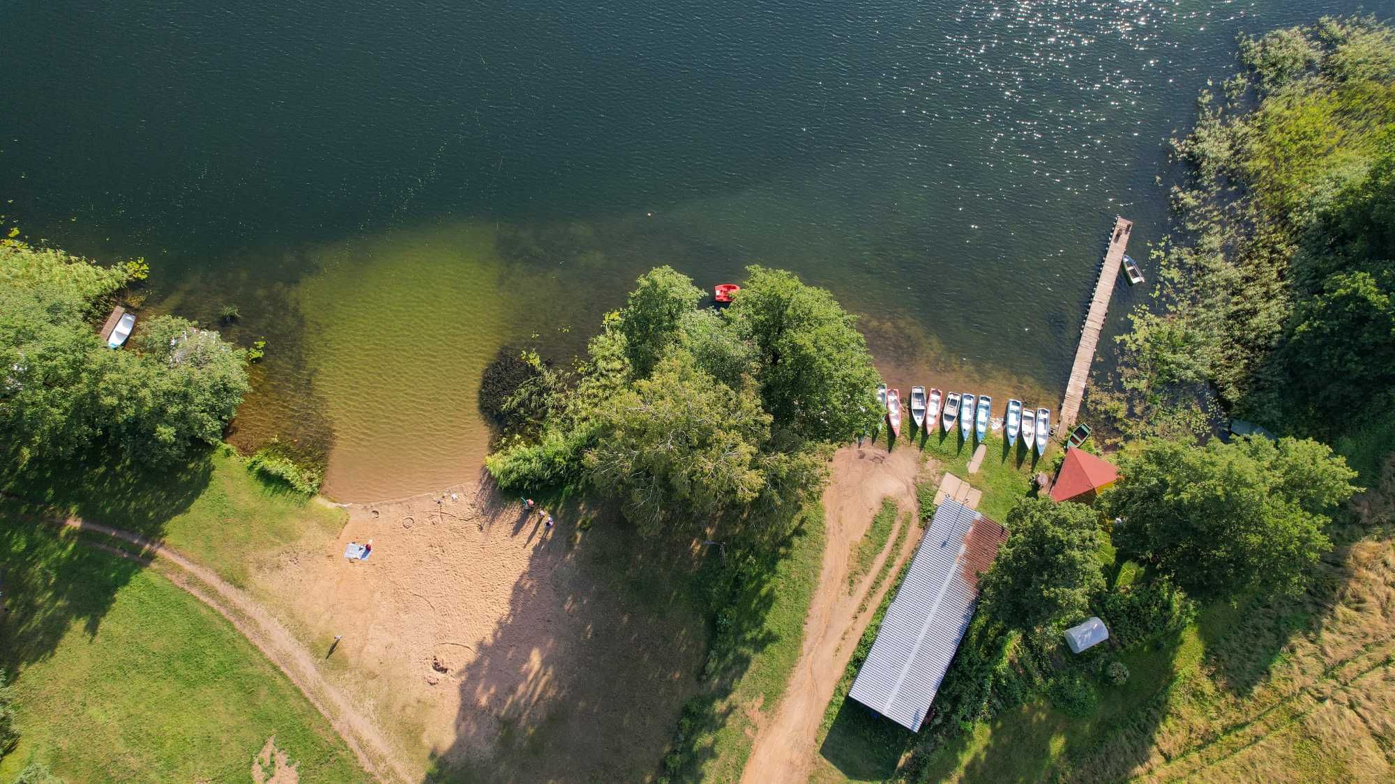 Mazury - apartamenty 4-8 os. jezioro,łowisko,plaża,las