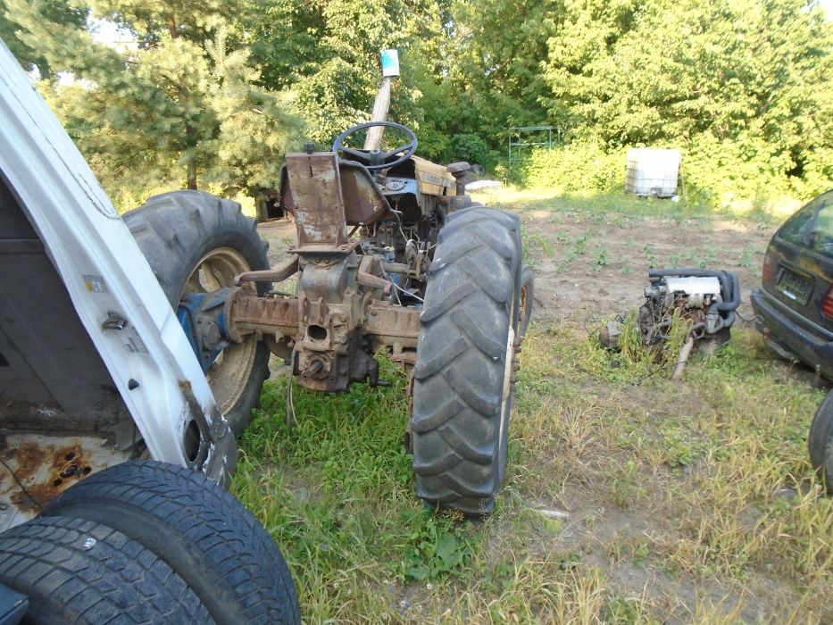 Ursus c330 335 Tył, skrzynia biegów, silnik