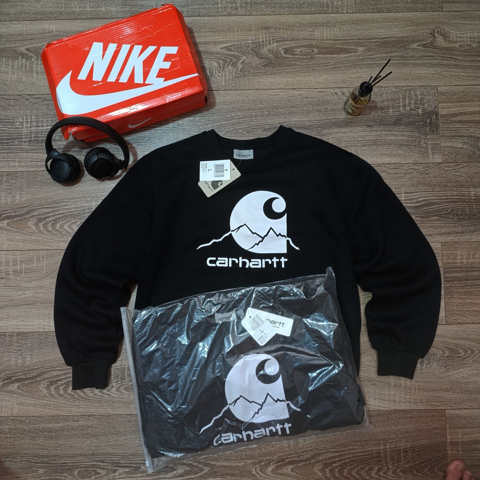 Кофта від Carhartt