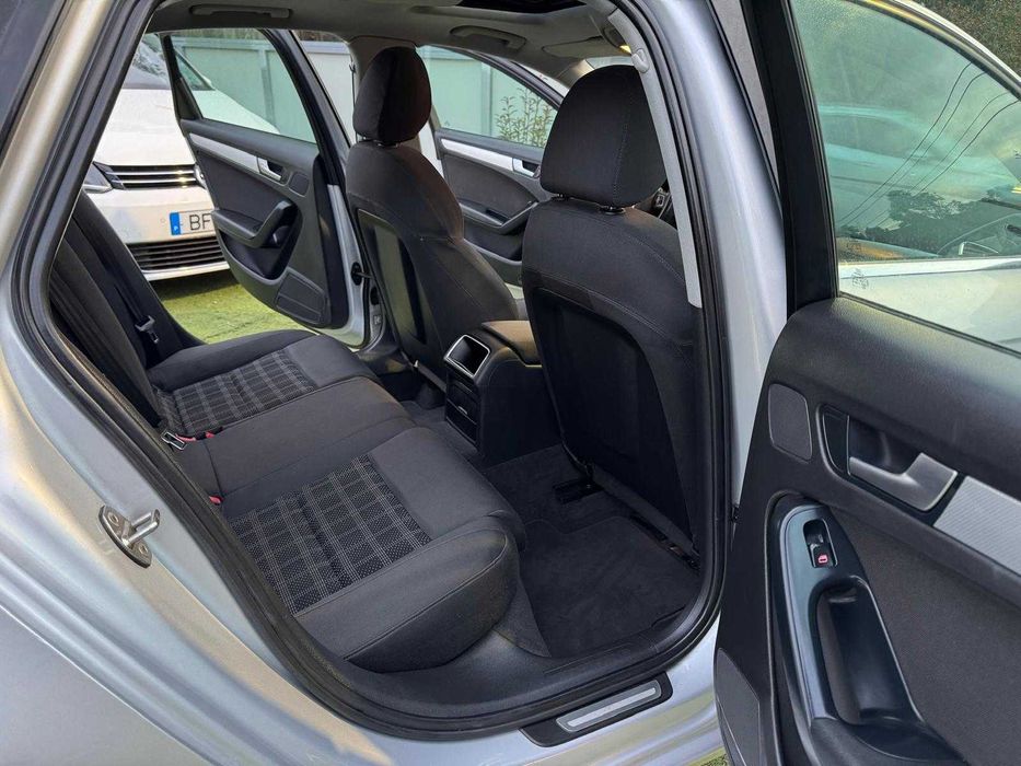 Audi A4 2.0 TDI Teto de Abrir
