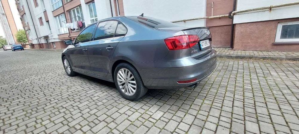 Volkswagen Jetta 2015 1.8 tsi