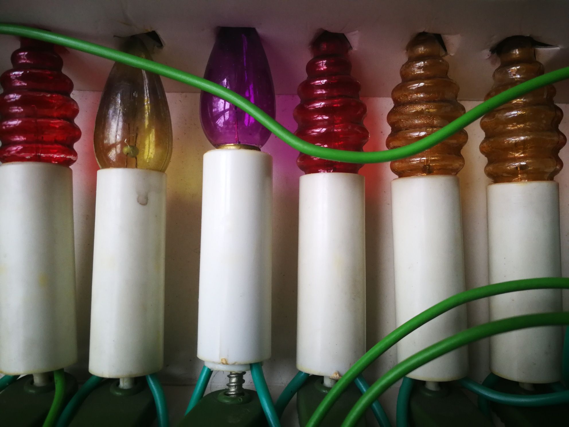 Lampki choinkowe PRL ozdoby choinkowe, oświetlenie.