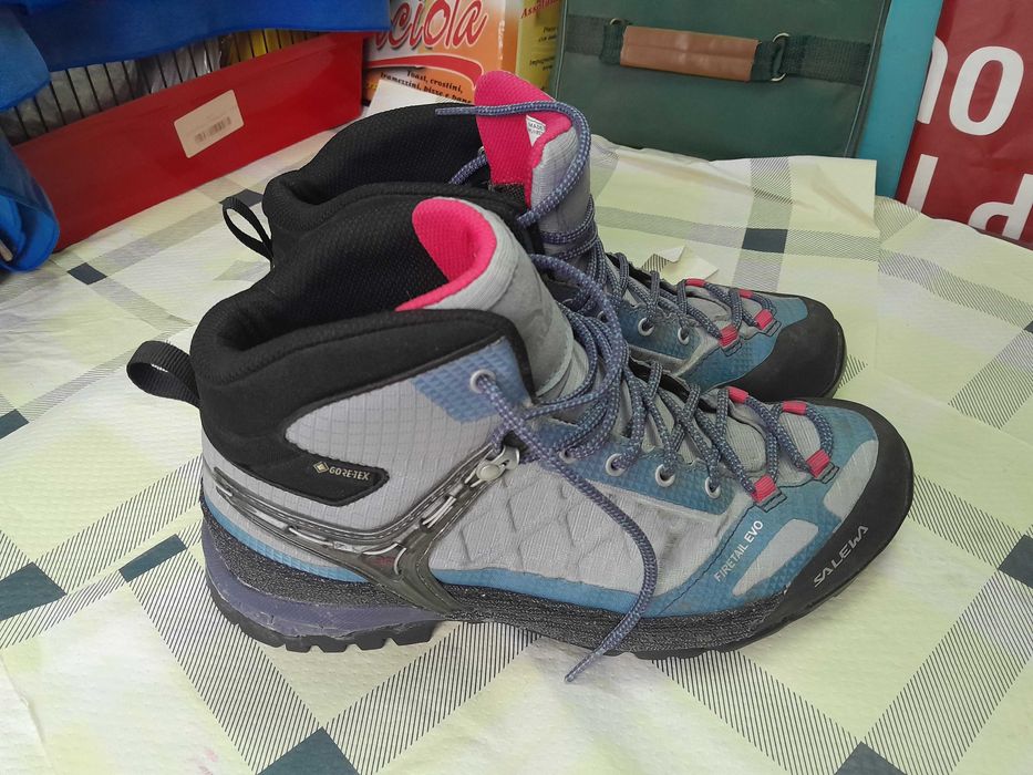 Чоботи зимові жіночи(чоловічі)Salewa