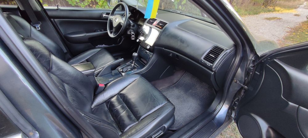 Продам Honda accord 7