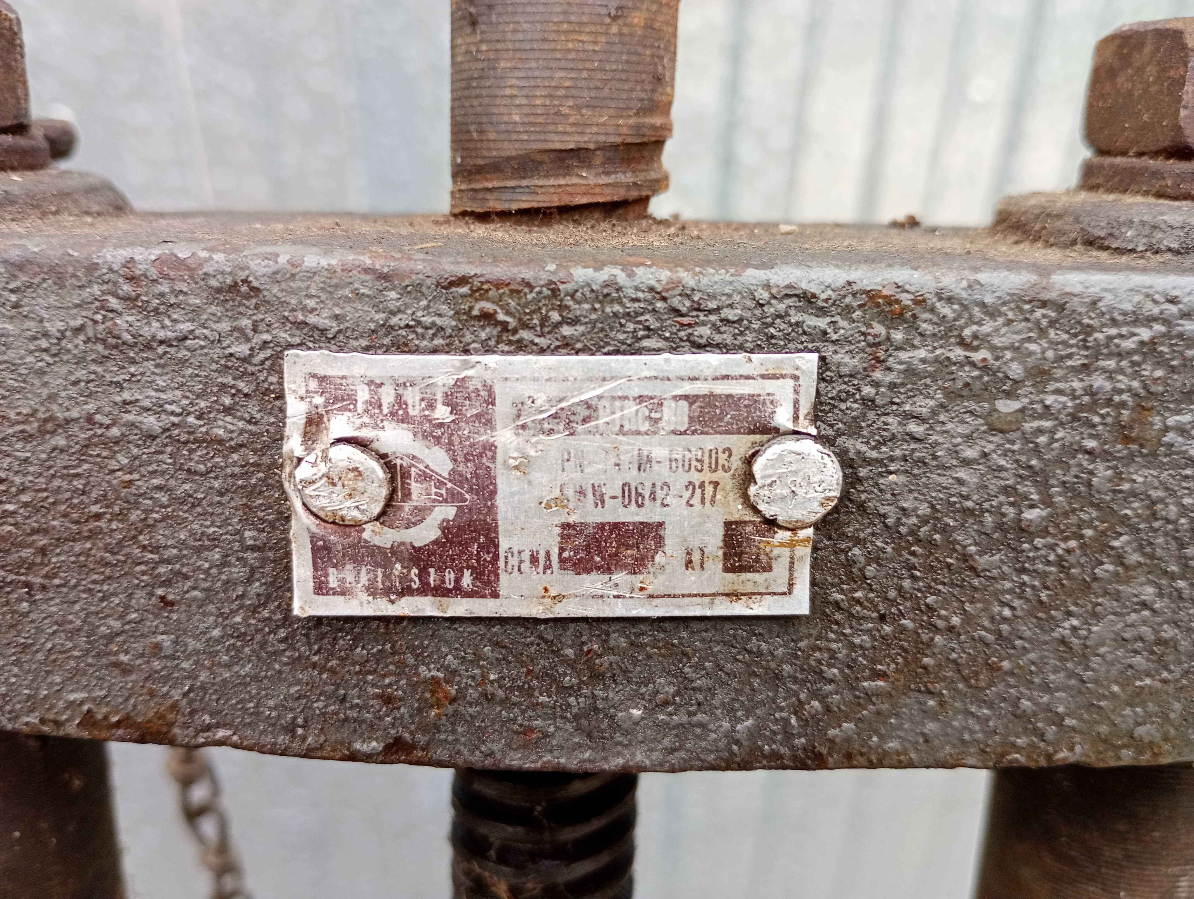 Imadło hydrauliczne