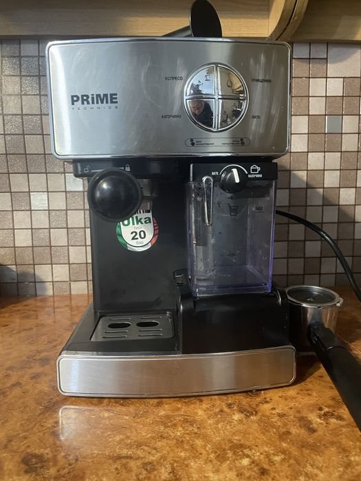 Продам кавову машину Prime